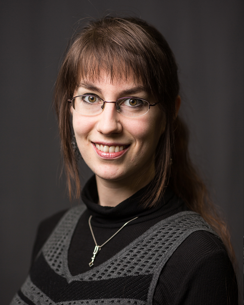 Sophia Harding headshot.